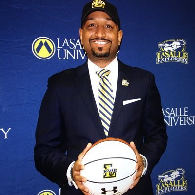 Profile Picture of Coach Ash Howard (@CoachAshHoward) on Twitter