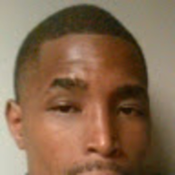 Profile Picture of Kevin Littlejohn (@kevinlittlejohn) on Poshmark