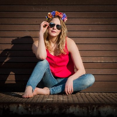 _Julie_ - Twitter Profile Picture of _Julie_ (@Buecher_Himmel) on Twitter