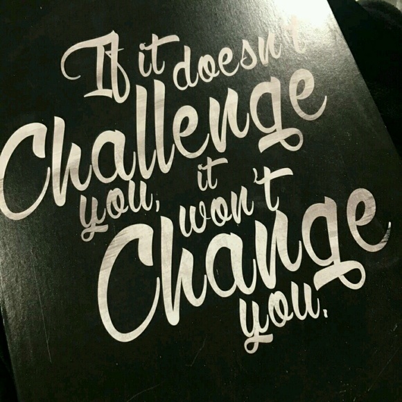 Profile Picture of Nere Nere (@neraiders1) on Poshmark