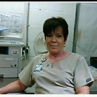 Profile Picture of Beverly Robinsonclaypool (@beverly.robinsonclaypool) on Facebook