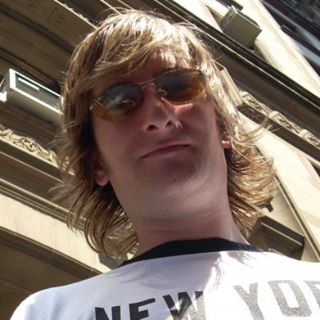 Profile Picture of Doug Rayner (@doug.rayner.33) on Facebook
