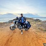 Profile Picture of 𝑨𝑹𝑺𝑯𝑨𝑫 𝑯𝑶𝑺𝑺𝑨𝑰𝑵 | 𝑻𝑹𝑨𝑽𝑬𝑳𝑳𝑬𝑹 (@freakontrack) on Instagram