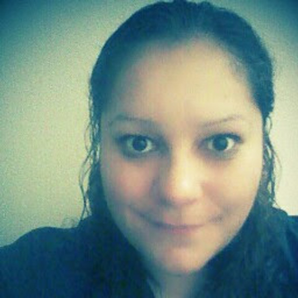 Profile Picture of Lori Uresti (@lilma1727) on Poshmark