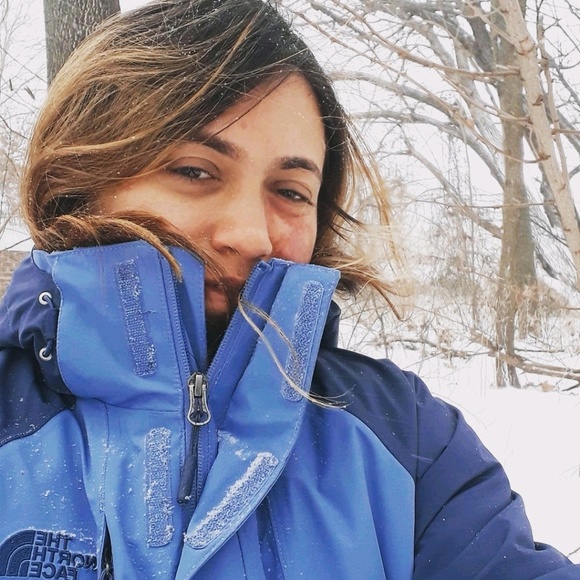 Profile Picture of Jolina Ericsson (@jolinaoza) on Poshmark