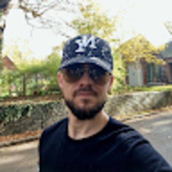 Profile Picture of Alex Lazoryshchak (@alexiscech) on Poshmark