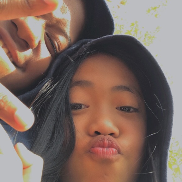 Profile Picture of Dlorah Lagmay (@dlorahlagmay) on Poshmark