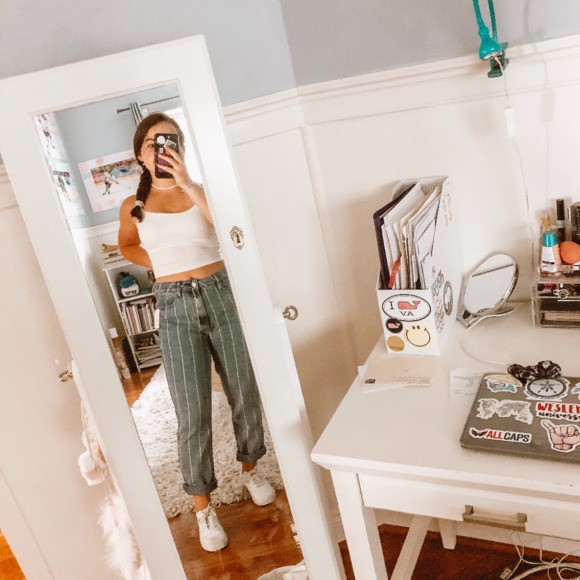 Profile Picture of Audrey Ziff (@aziff14) on Poshmark