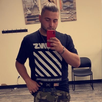 Profile Picture of Brandon (@GotzBrandon) on Twitter