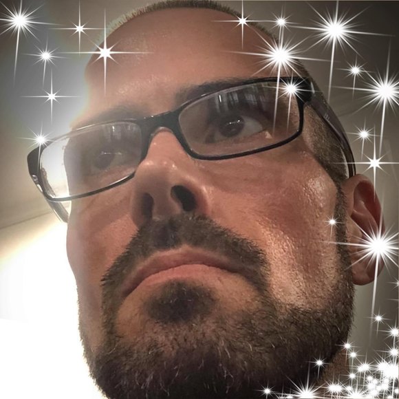 Profile Picture of Christopher Schulz (@themrchristophe) on Poshmark