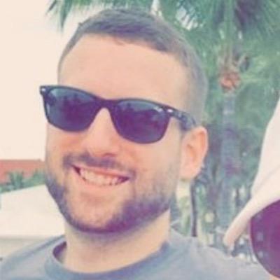 Profile Picture of Paul (@PaulLarcom) on Twitter