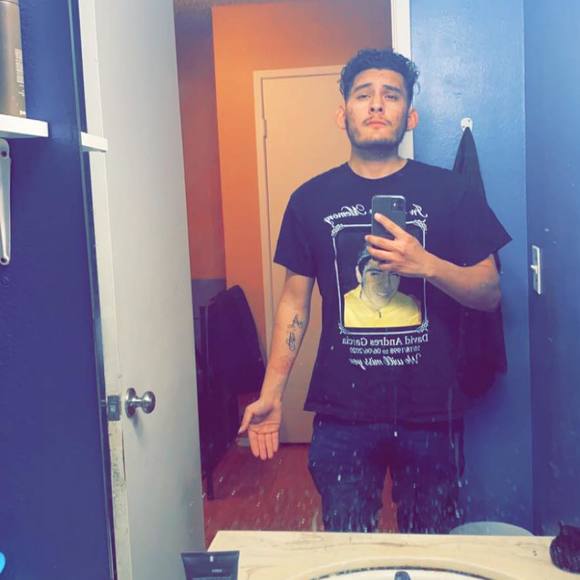 Profile Picture of Luis Ayuso (@luisinho98) on Poshmark