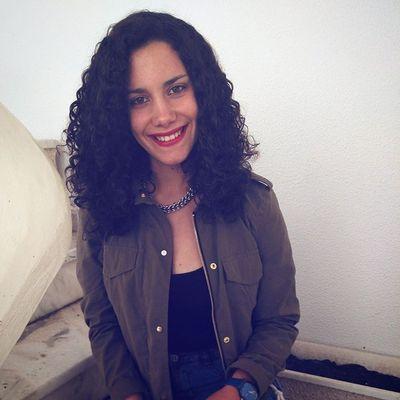 Profile Picture of Lara Ribeiro (@lararibeiro1896) on Twitter