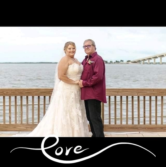 Profile Picture of Candy Flippen (@candy7422) on Poshmark