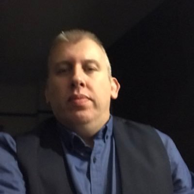 Profile Picture of James Page (@jamespagenhs) on Twitter