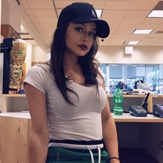 Profile Picture of Lorena Desiree (@lORENADESii) on Facebook