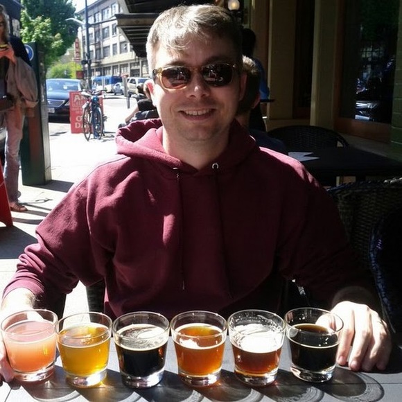 Profile Picture of Andrew Meigs (@andrewmeigs) on Poshmark