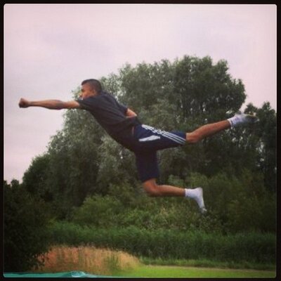 Profile Picture of Yddet (@Teddysuriboy) on Twitter