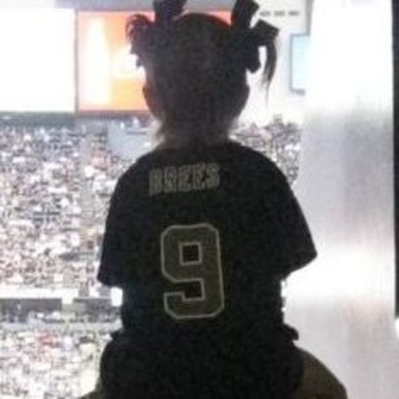 Profile Picture of Hope Grillot (@hopegrillot) on Poshmark