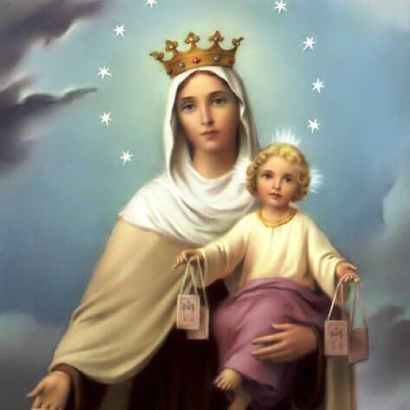 Sandra Freymann - Poshmark Profile Picture of Sandra Freymann (@sandyfreymann) on Poshmark