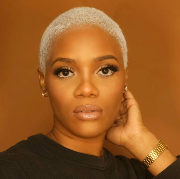 Profile Picture of Arielle Gill (@agilly09) on Poshmark