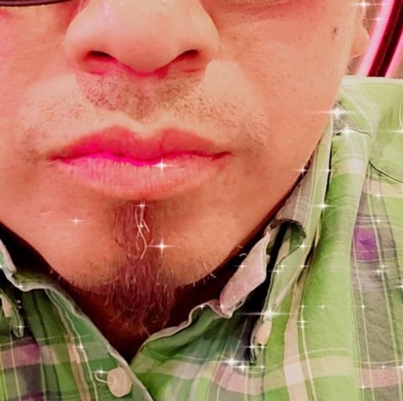 Profile Picture of Wilfredo Luna (@lunawilfredo2) on Poshmark