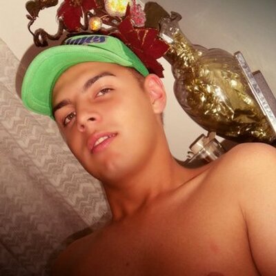 Profile Picture of Peter Espinosa (@paec1217) on Twitter