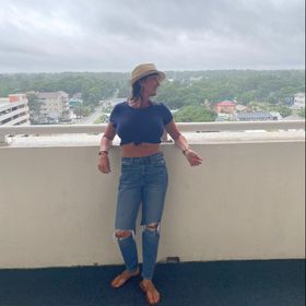 Profile Picture of Amanda Waits (@adwaits) on Pinterest