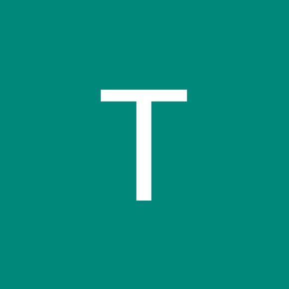 Profile Picture of Tania Camacho (@tania_camacho) on Poshmark