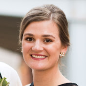 Profile Picture of Mackenzie Bates (@mackrae2011) on Youtube