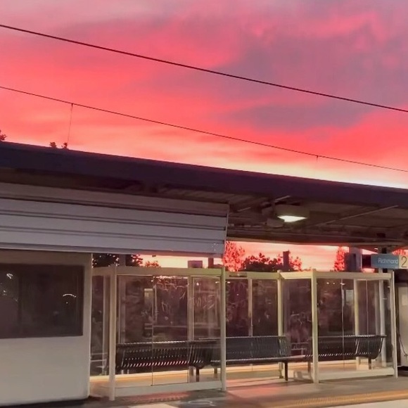 Profile Picture of Michaela Ferlin (@michaelaferlin) on Poshmark