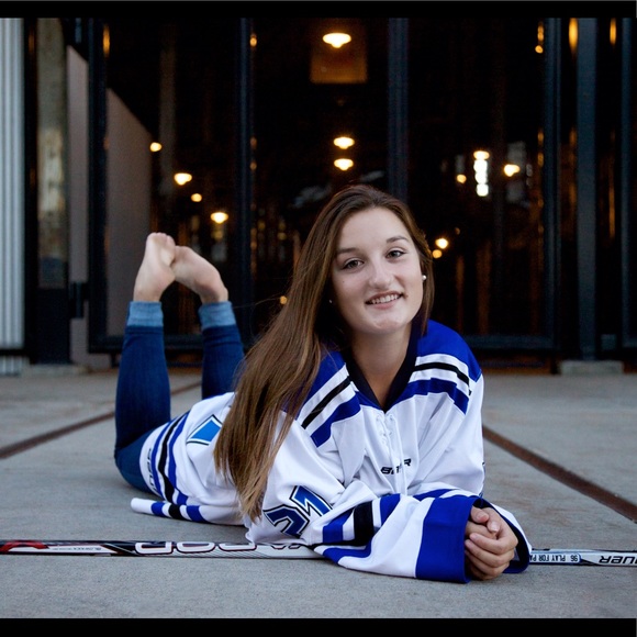 Profile Picture of Lindsay Ruedy (@evhockey21) on Poshmark