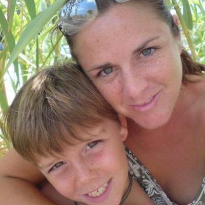 Profile Picture of Michelle Hanson (@Chellehanson87) on Twitter