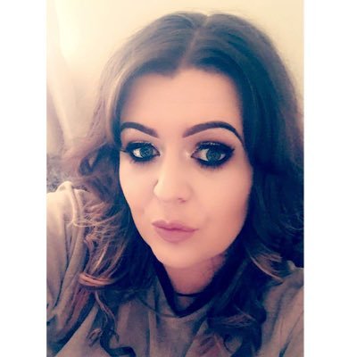 Profile Picture of Laura Stephens (@loraloustephens) on Twitter