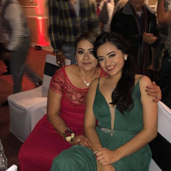 Profile Picture of Jennifer Toribio (@jennifer_t11) on Poshmark