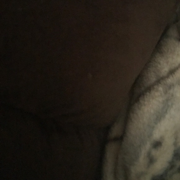 Profile Picture of Lisa Kennedy (@karlans) on Poshmark