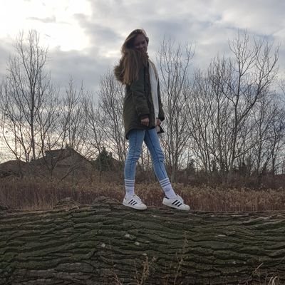 Profile Picture of Alexa Horváth (@AlexaHorvth3) on Twitter
