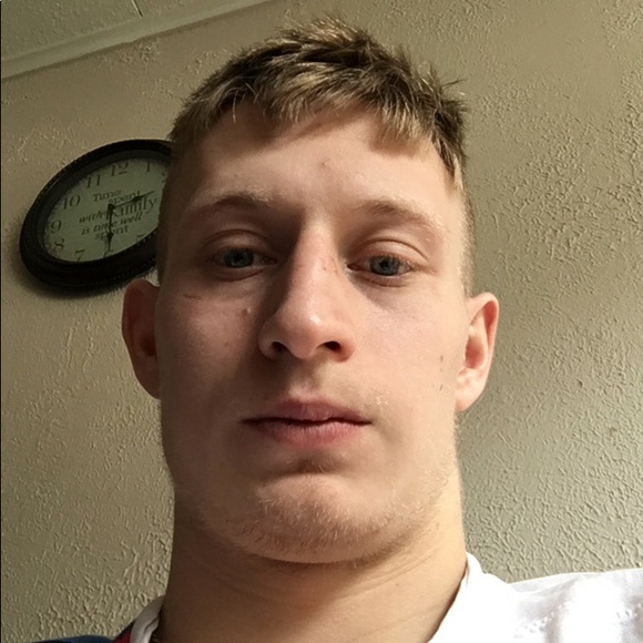 Profile Picture of Stepan Timofeyev (@timo22) on Poshmark