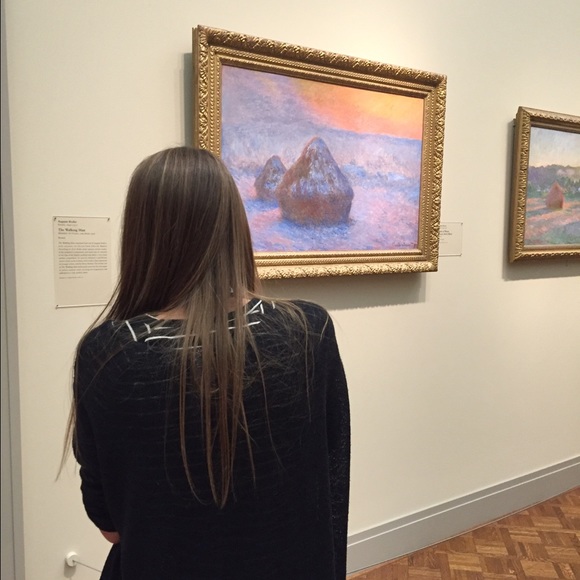 Profile Picture of Dominique Duval (@dominique_dd) on Poshmark