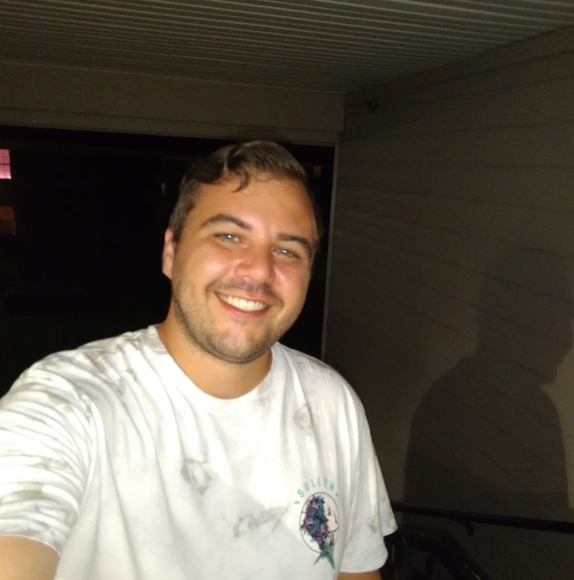 Profile Picture of Aaron Maynard (@aaronmaynard) on Poshmark
