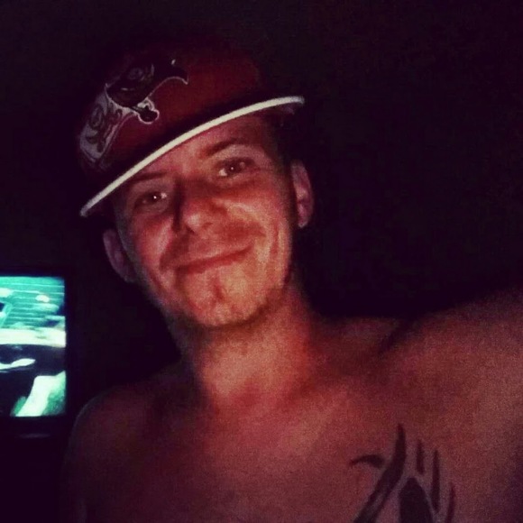 Profile Picture of Michael England (@michaelengland) on Poshmark