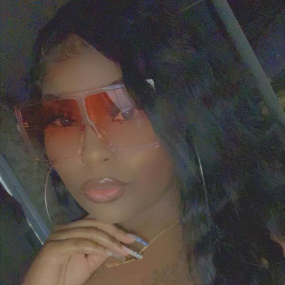 Profile Picture of Jade Barner (@jayydeebee) on Poshmark