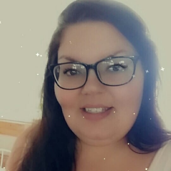 Profile Picture of Rachel Pike (@rpp1981) on Poshmark