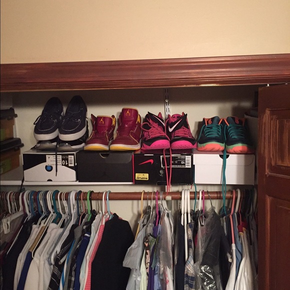 Profile Picture of James Mundy (@james_wobble12) on Poshmark