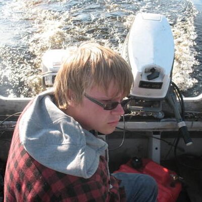 Profile Picture of Steve Holmgren (@Holmgren69) on Twitter