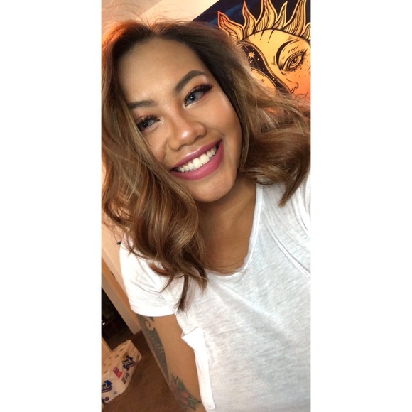 Profile Picture of Summer Patterson (@summerpatt) on Poshmark