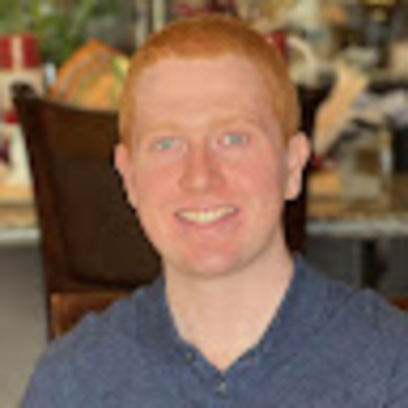 Profile Picture of Adam Kahn (@adamkahn2000) on Poshmark