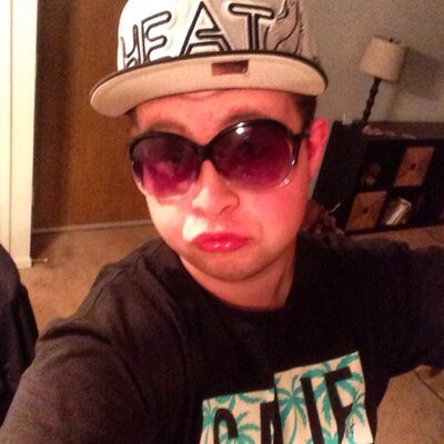 Profile Picture of Aaron Wrobel (@wrobel_aaron) on Twitter