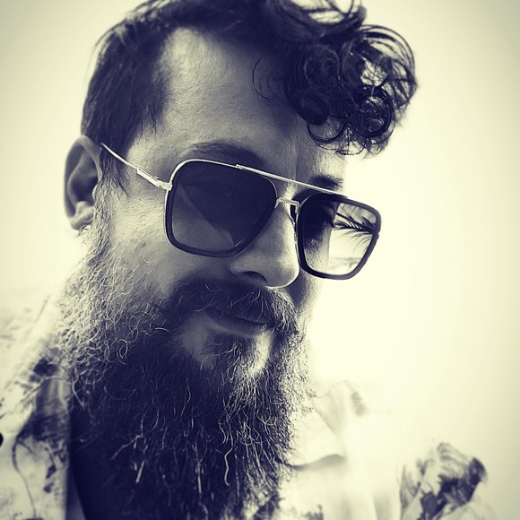 Profile Picture of Dylan Coulombe (@dylancoulombe) on Poshmark