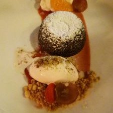 Profile Picture of Pecinta Kuliner (@AlexThio) on Twitter